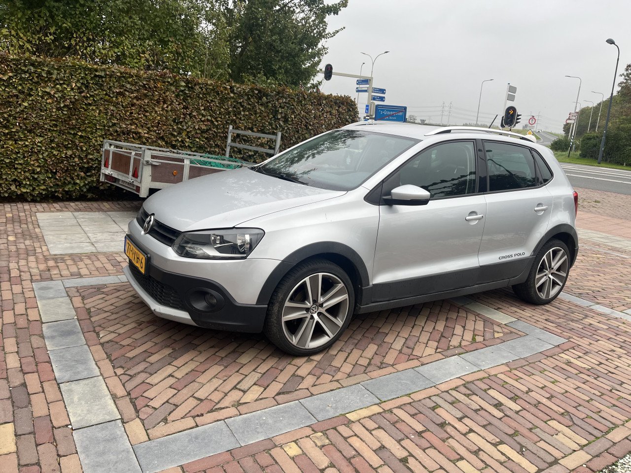 VW POLO  CROSS 1.2 TSI 77 KW
