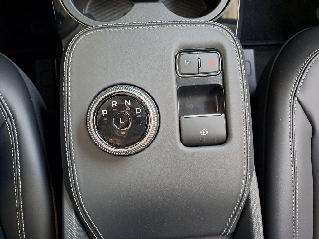 Ford Mustang Mach-e standard rwd 75 kwh | apple carplay & android auto | ad
