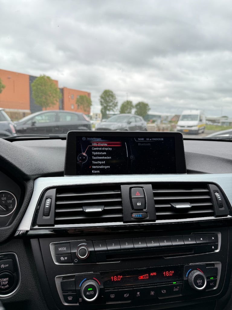 BMW 3-serie 316i - touring - m sport edition - origineel nl - nap -
