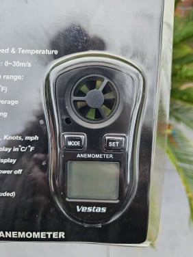 Nieuwe Vestas digitale anemometer, windsnelheids en temperatuurmeter
