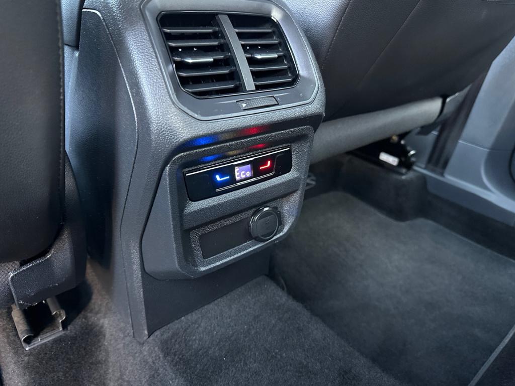 Volkswagen Tiguan 1.4 tsi dsg ehybrid life | leder | trekhaak | 360 camera 