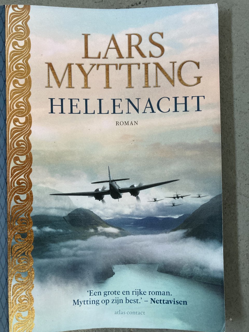 Lars Mytting Trilogie: De Zusterklokken, Het Zustertapijt en Hellenacht