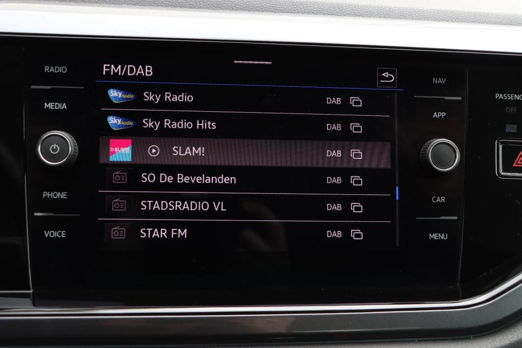 Volkswagen Polo 1.0 tsi highline r-line | stoelverwarming | adaptive