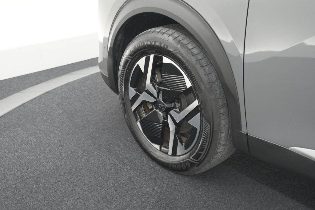Peugeot 2008 hybrid 145 e-dcs6 allure | 360 camera | adaptieve cruise contr