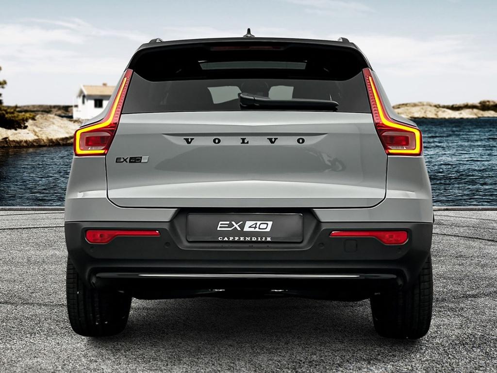 Volvo Ex40 extended ultra black edition europa