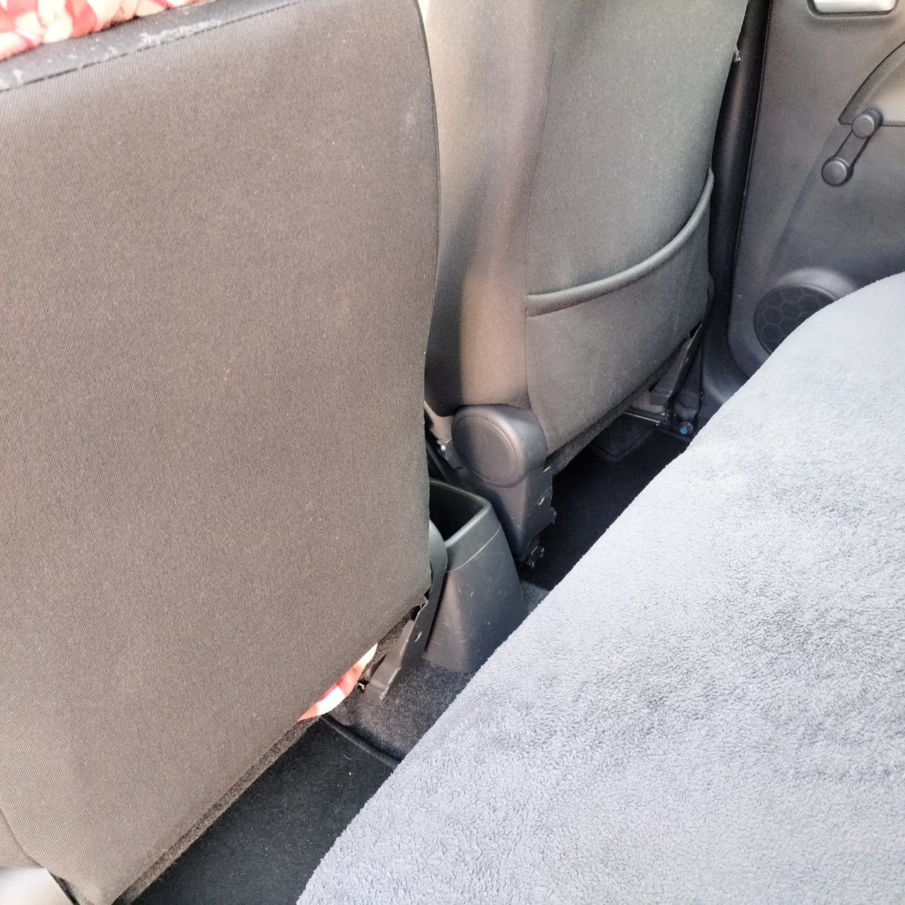 Nette Opel agila, 2011 (incl extra winterbandenset,4 stuks)