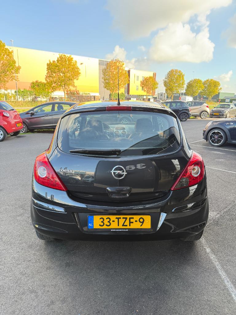 Opel Corsa 1.2-16v anniversary edition - airco