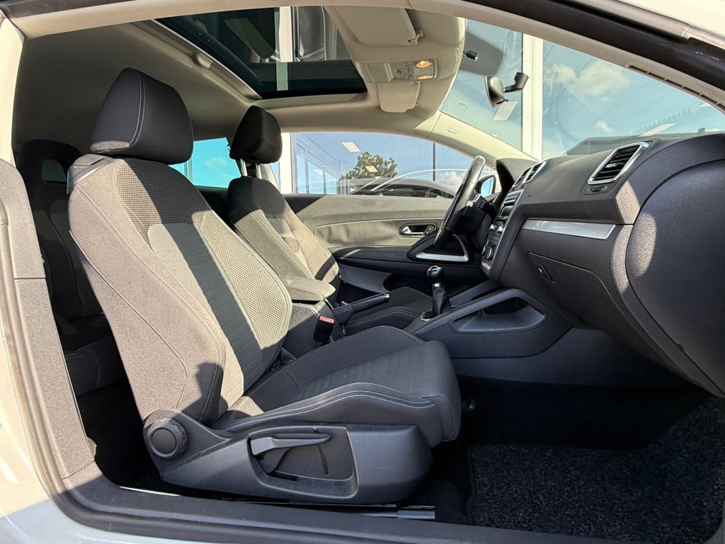 Volkswagen Scirocco 1.4 tsi highline plus