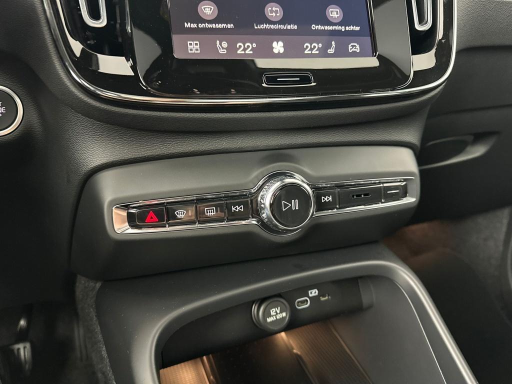 Volvo XC40 b4 plus black edition lounge 360 camera