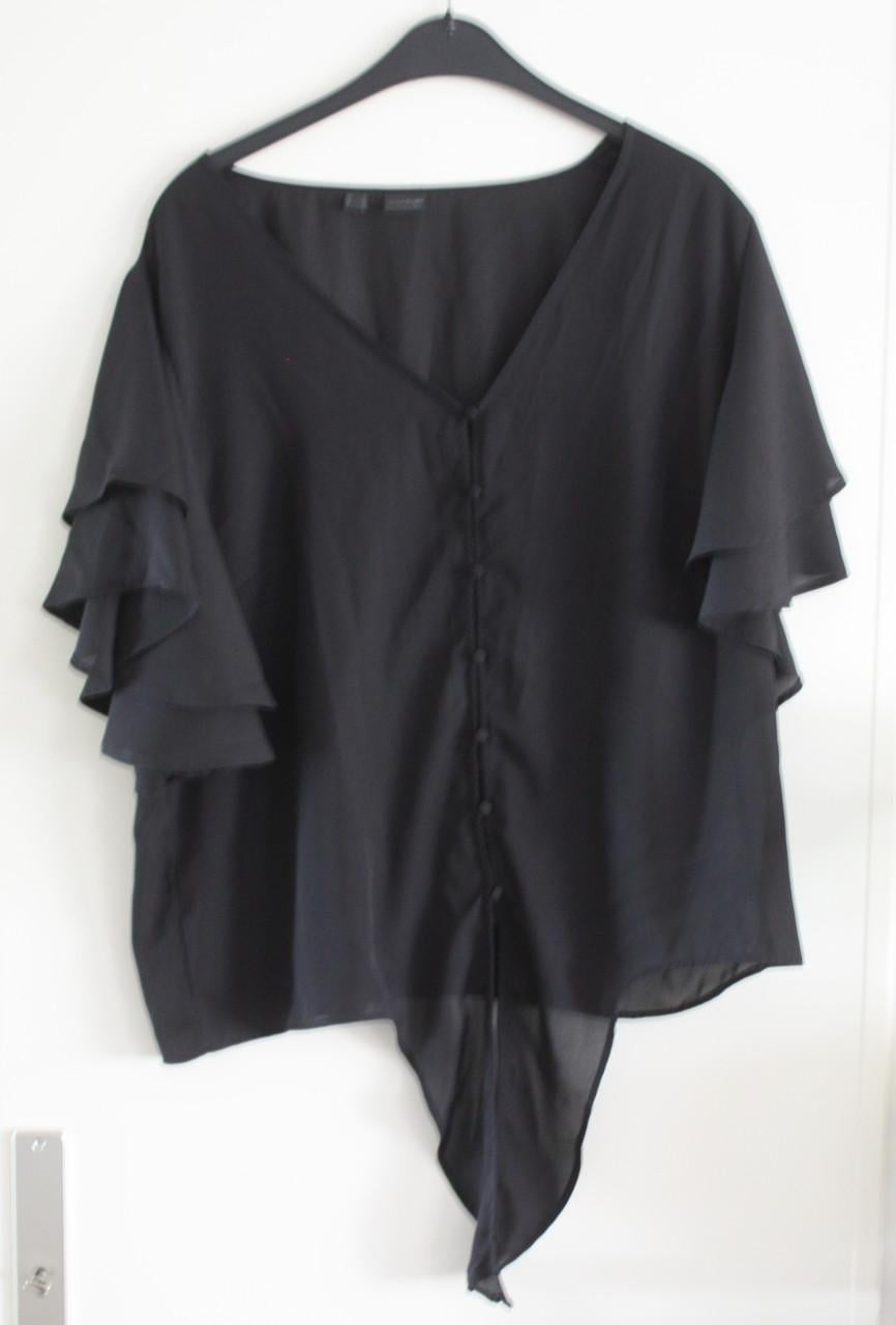 Zwarte blouse met wijde mouwen maat 46