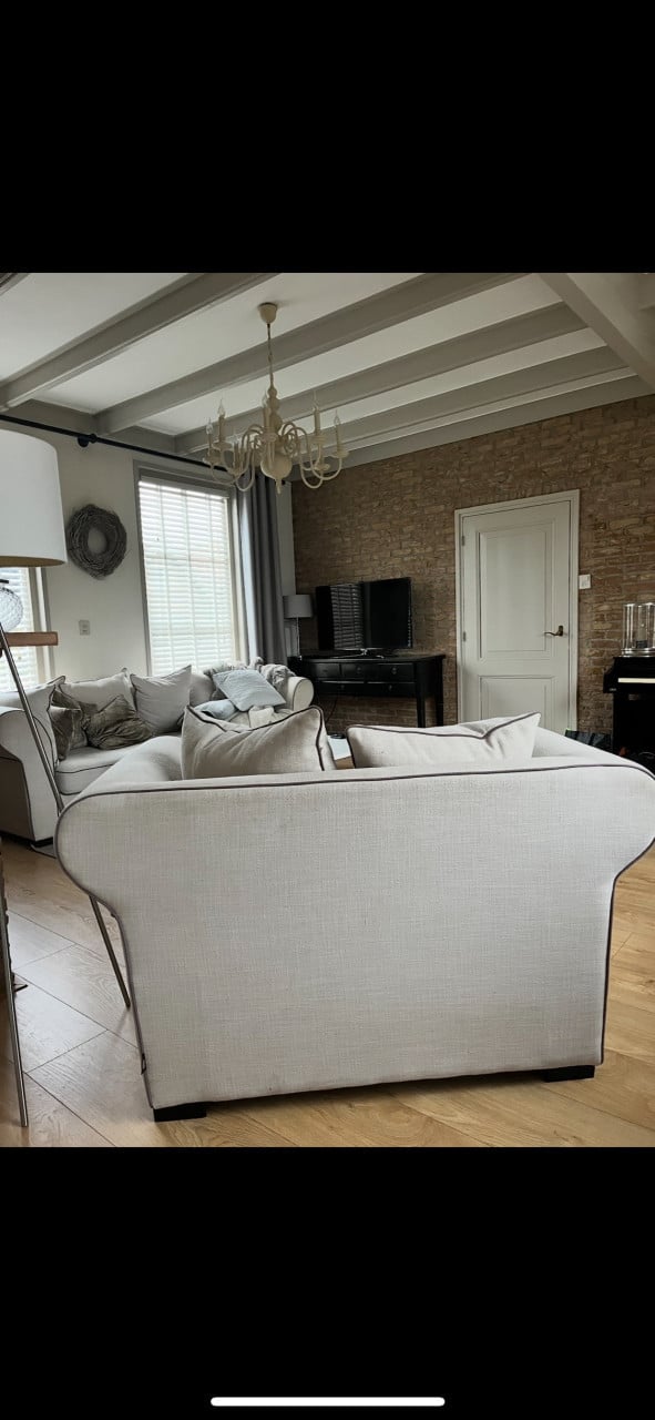 Loveseat