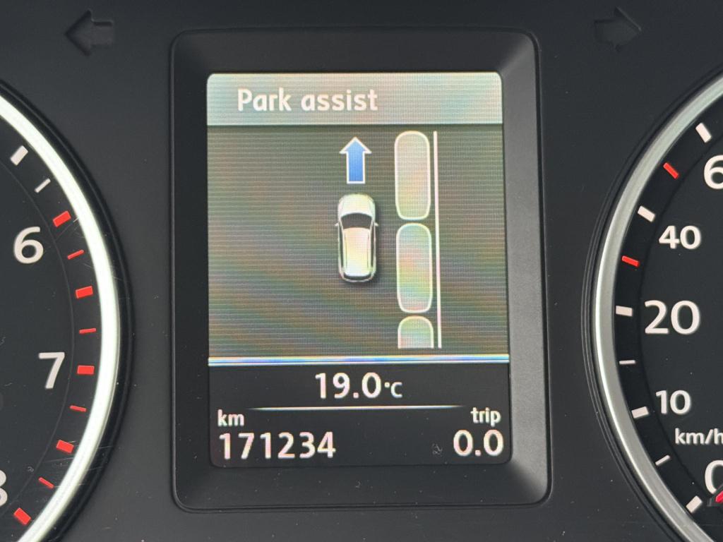Volkswagen Tiguan 1.4 tsi sport&style | panodak | trekhaak | navi