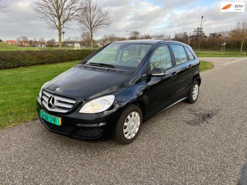 Mercedes-Benz B-Klasse 160 blueefficiency business class