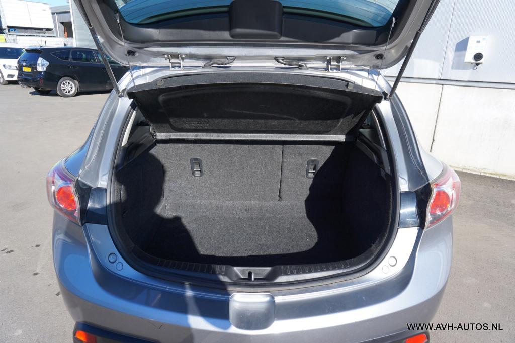 Mazda 3 1.6 business