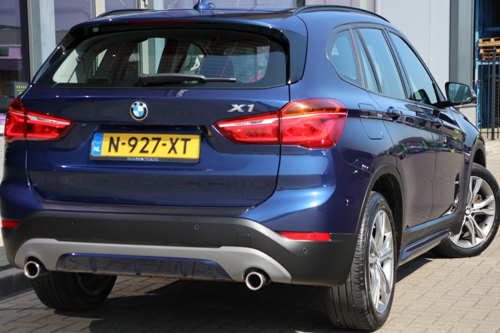 BMW X1 xdrive25i centennial high executive | leder | navi | cruise