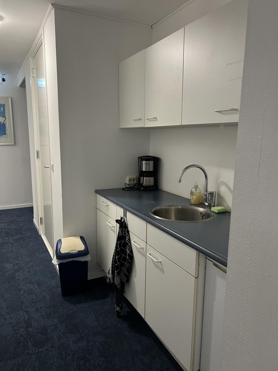 TE HUUR 34m2 kantoor/bedrijfsruimte in Goes