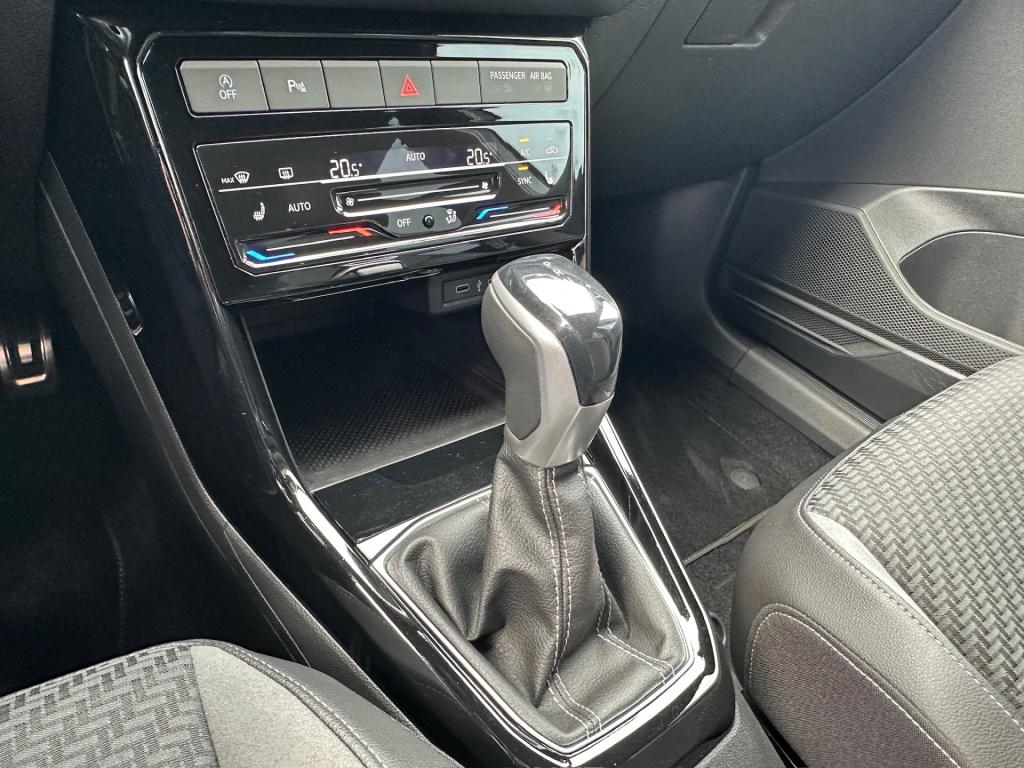 Volkswagen T-cross 1.5 tsi 150pk dsg 2x r-line | camera | virtual cockpit |