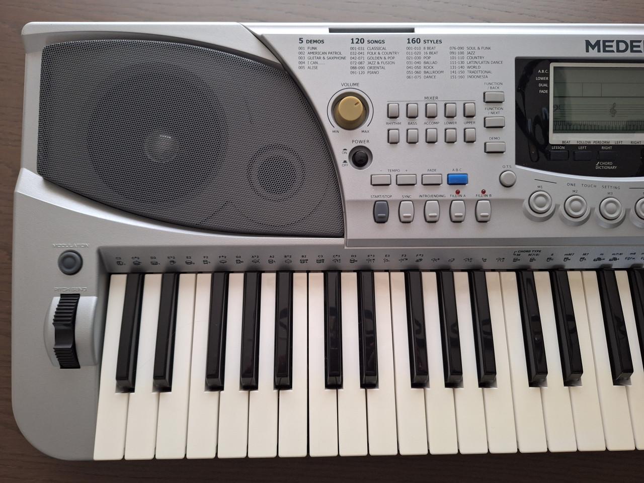 Keyboard Medeli  MC120