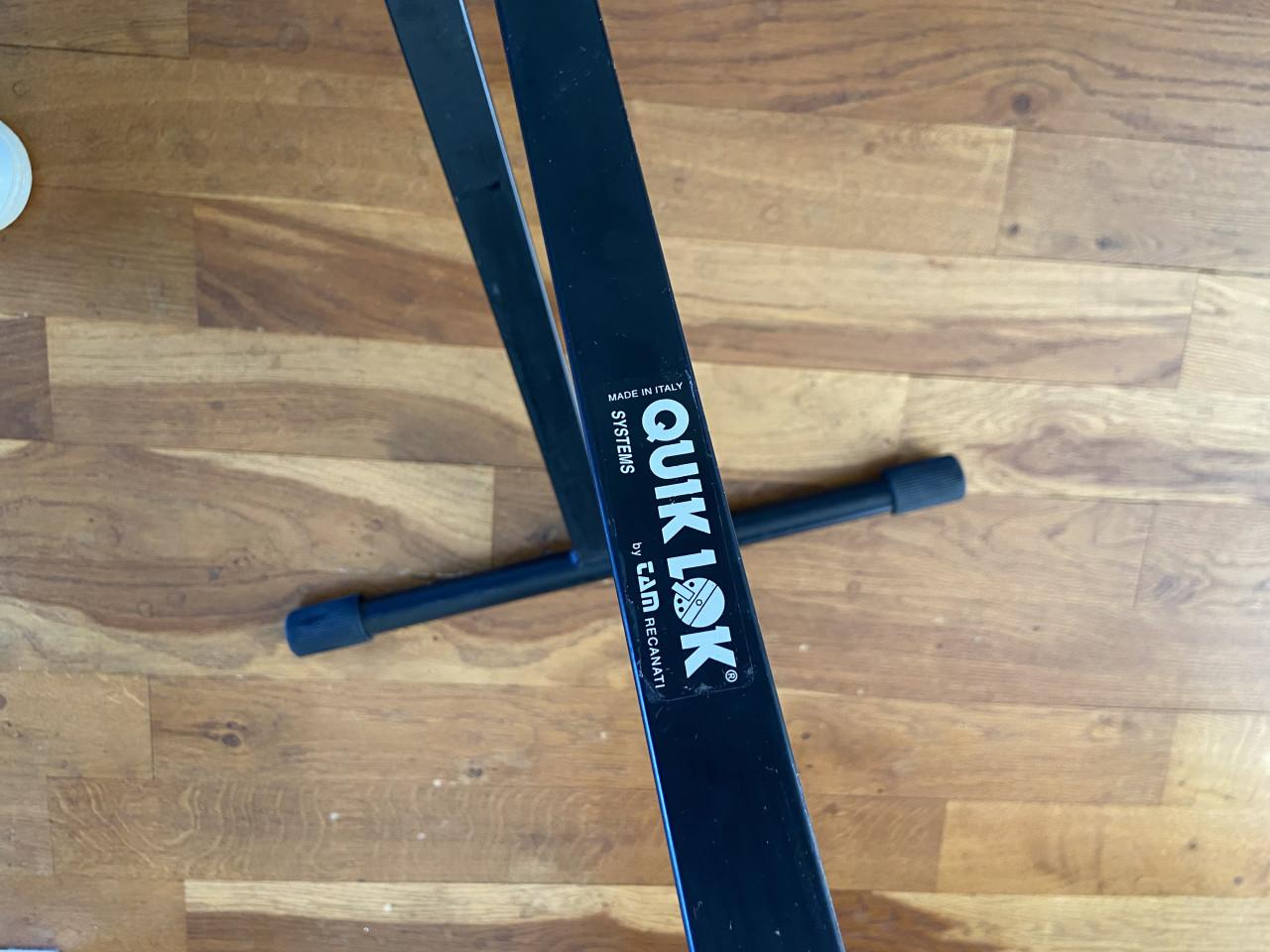 Keyboard standaard Quik Lok