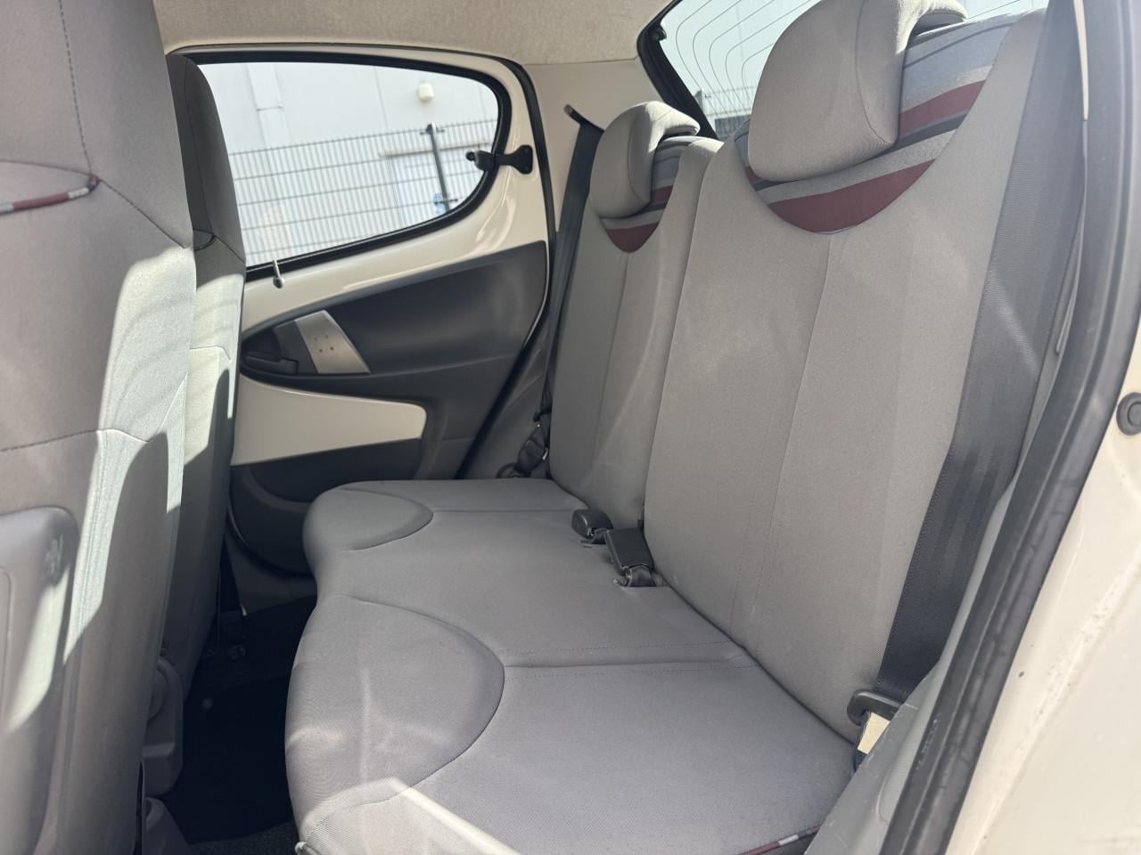 Citroen C1 1.0 12V 5DR 2009 Wit Airco Apk Nap Navi