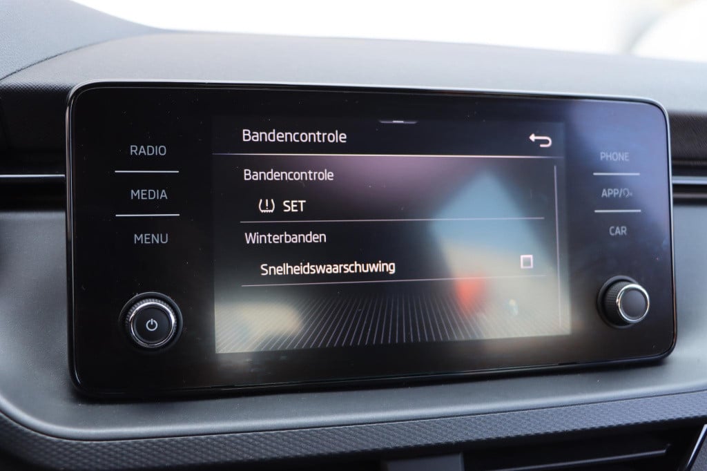 Skoda Scala 1.0 tsi ambition
