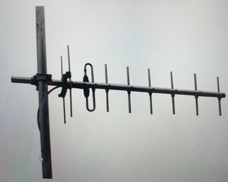Procom 8 element Yagi 420 - 470 MHz 7043420