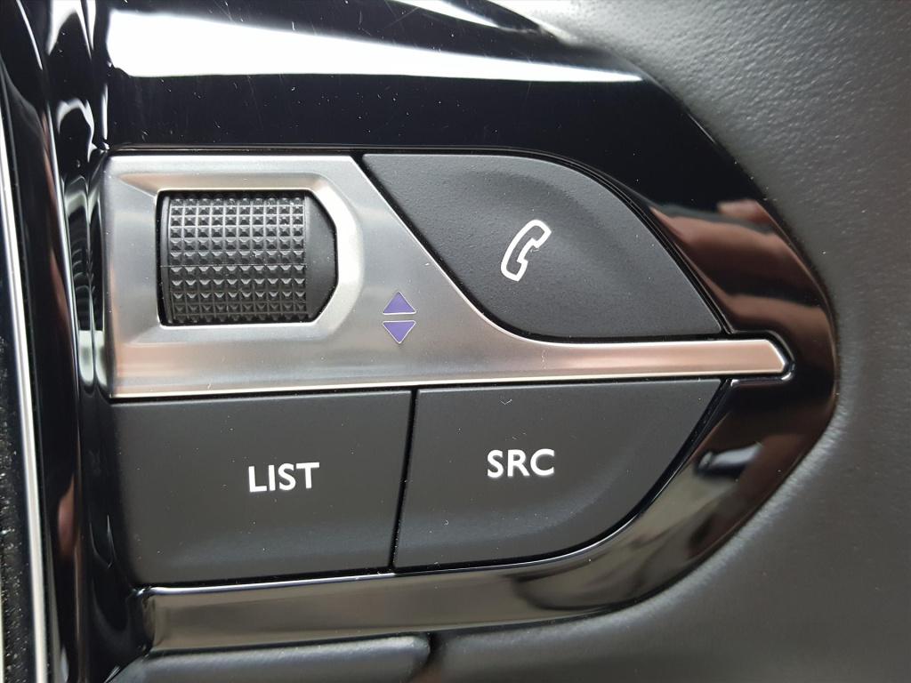 Peugeot 3008 1.6 plug-in hybrid 225pk e-eat8 allure pack business | navi |