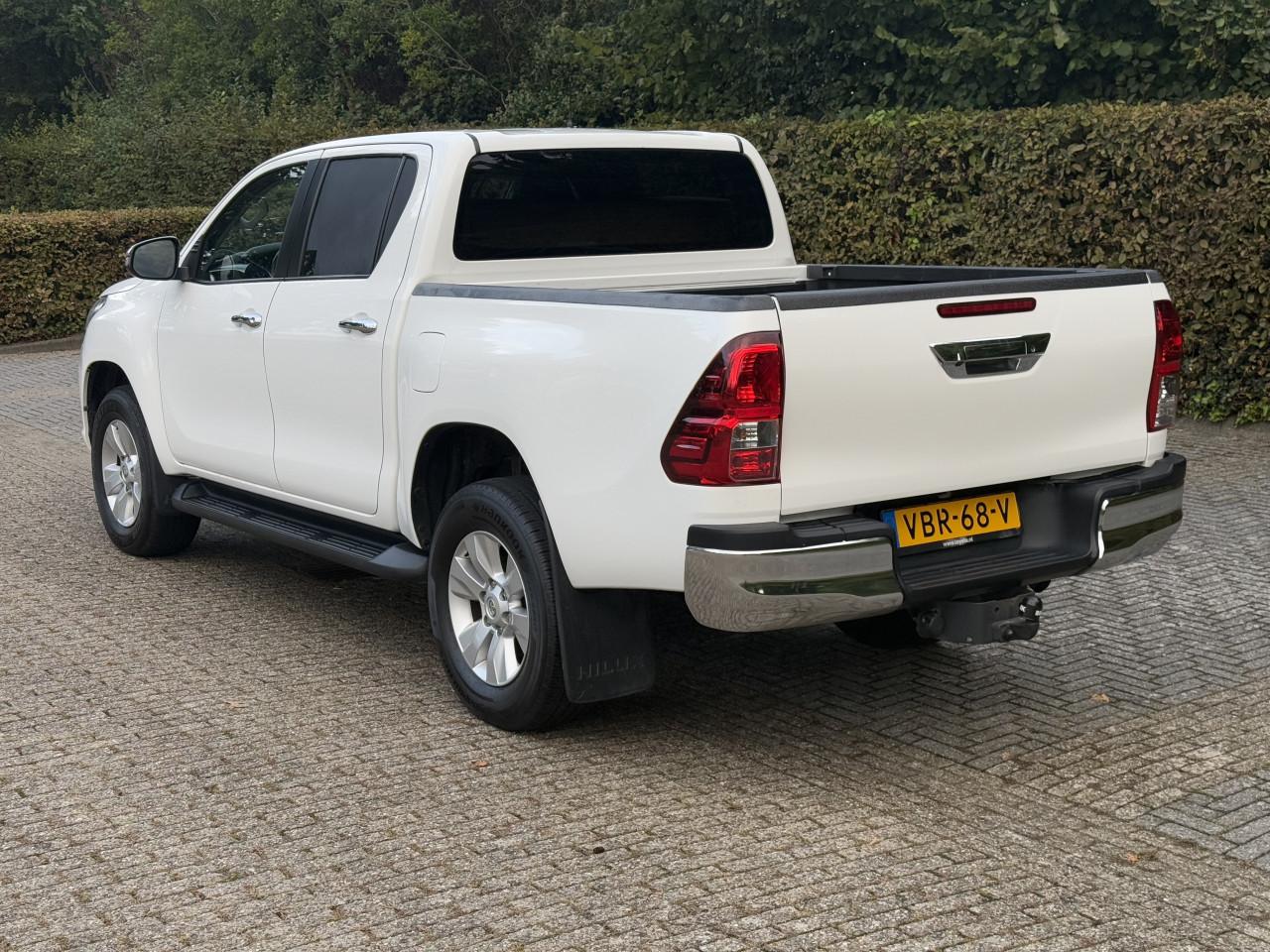 Toyota HiLux - 2.4 D-4D Cool Comfort Double Cab Automaat| BTW | Camera |