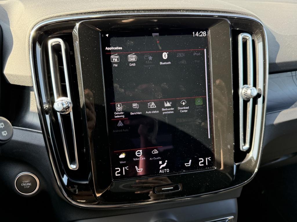 Volvo XC40 t5 262pk recharge bright| adap.cruise| 360camera| h&k sound