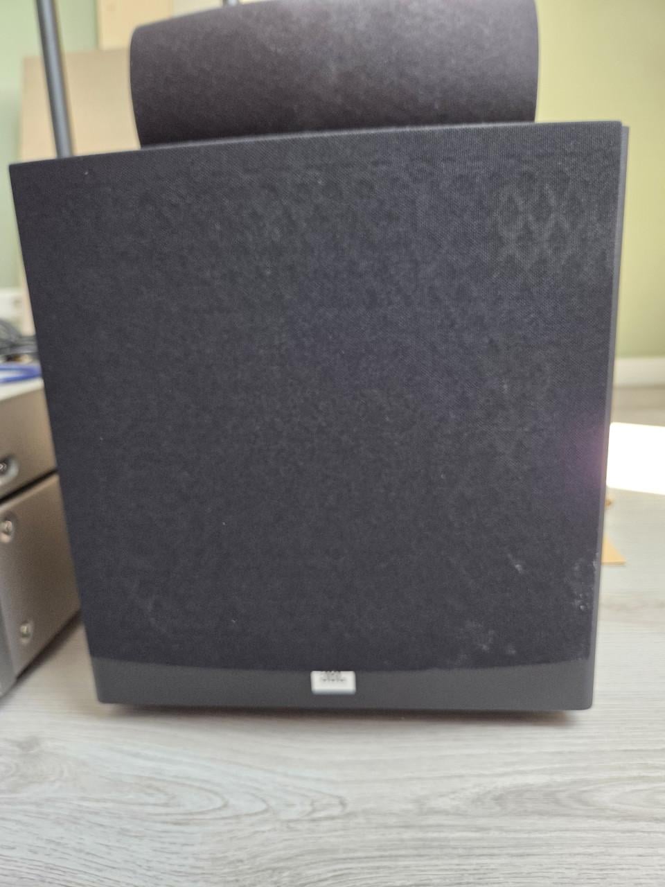 Complete Denon & JBL 5.1 Thuisbioscoop set met standaarden