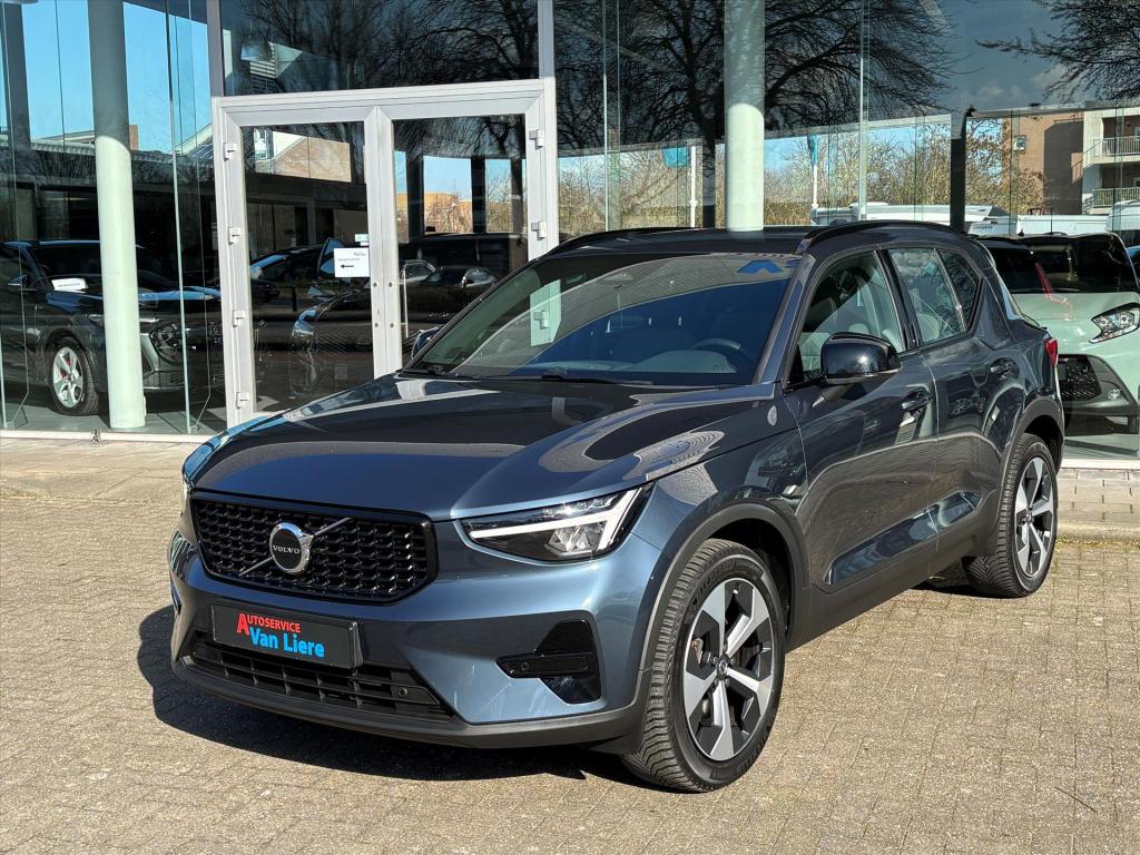 Volvo XC40 b4 197pk mild hybrid aut plus dark| 1e eigenaar|nl auto| rijklaa