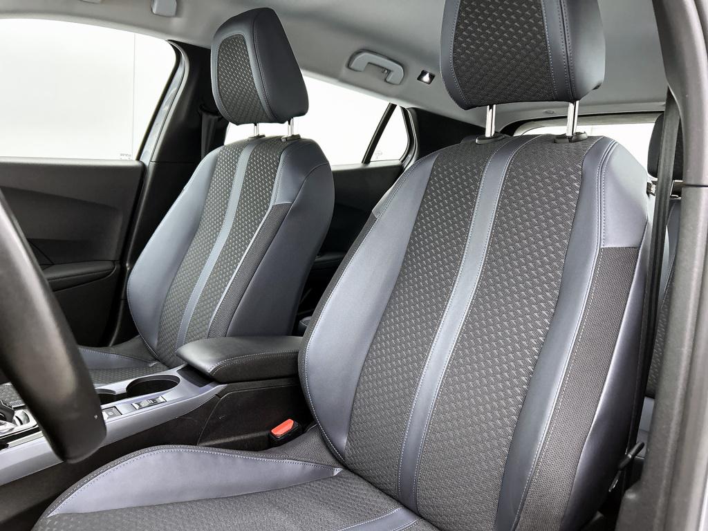 Peugeot 2008 130 pk automaat allure | afneembare trekhaak | achteruitrijcam