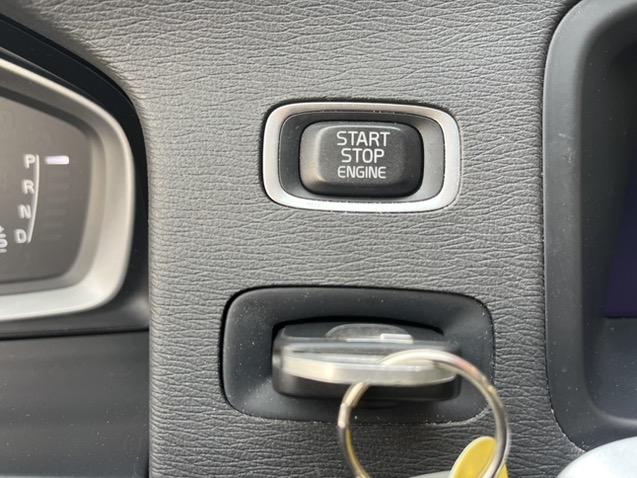 Volvo S60 1.5 t2 polar+ dynamic | automaat | nav | leer | 17"lmv