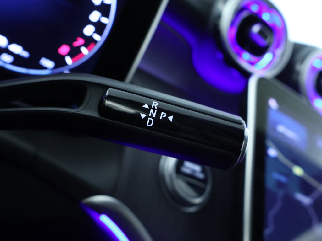 Mercedes-Benz Glc coupé 300 e 4matic amg plug-in hybride | trekhaak |  pano