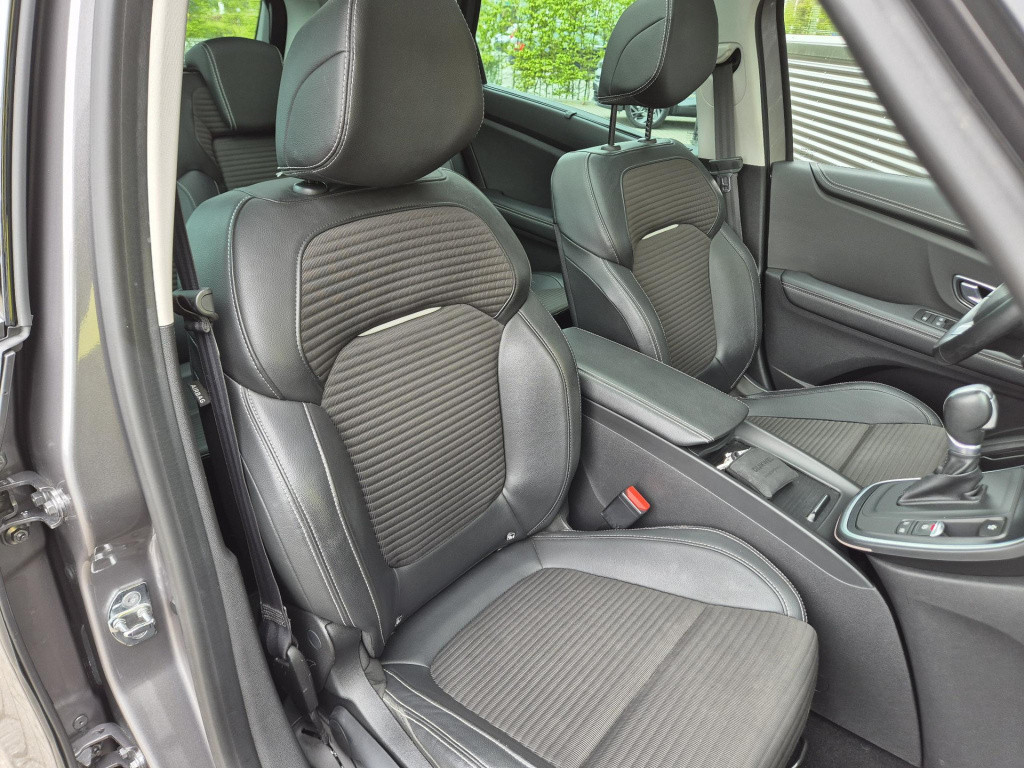 Renault Scenic 1.3 tce 140 edc automaat intens all season, camera, panodak