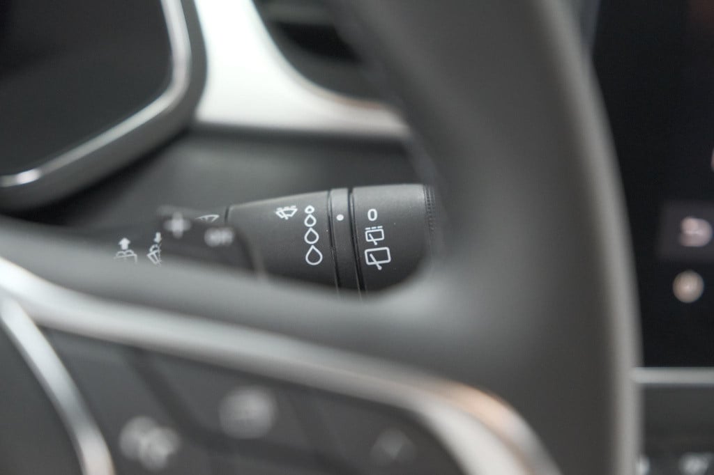 Renault Captur mild hybrid 140 edc techno | camera | 9.3 inch scherm | appl