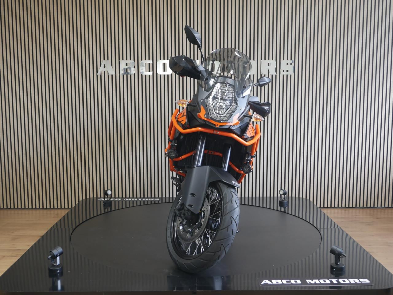 KTM 1050 ADVENTURE