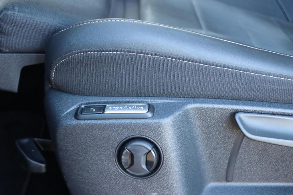 Volkswagen T-roc 1.5 tsi style 150pk dsg7