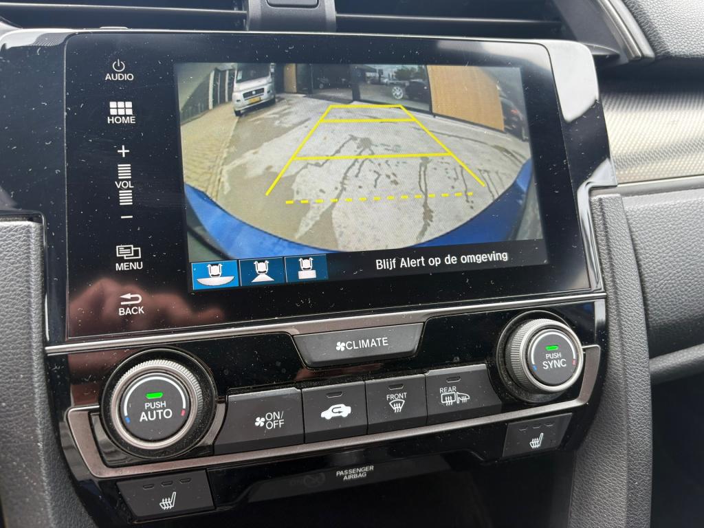 Honda Civic 1.0 i-vtec premium