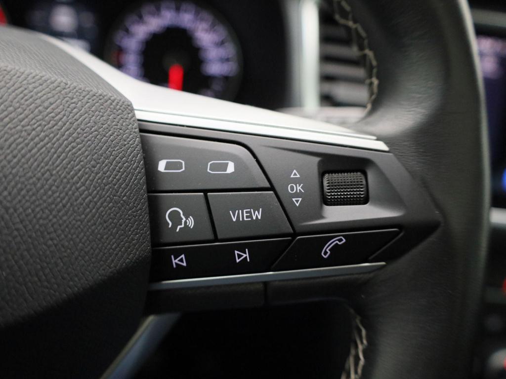 Seat Ateca 1.5 tsi style business intense | panoramadak | navigatie | apple