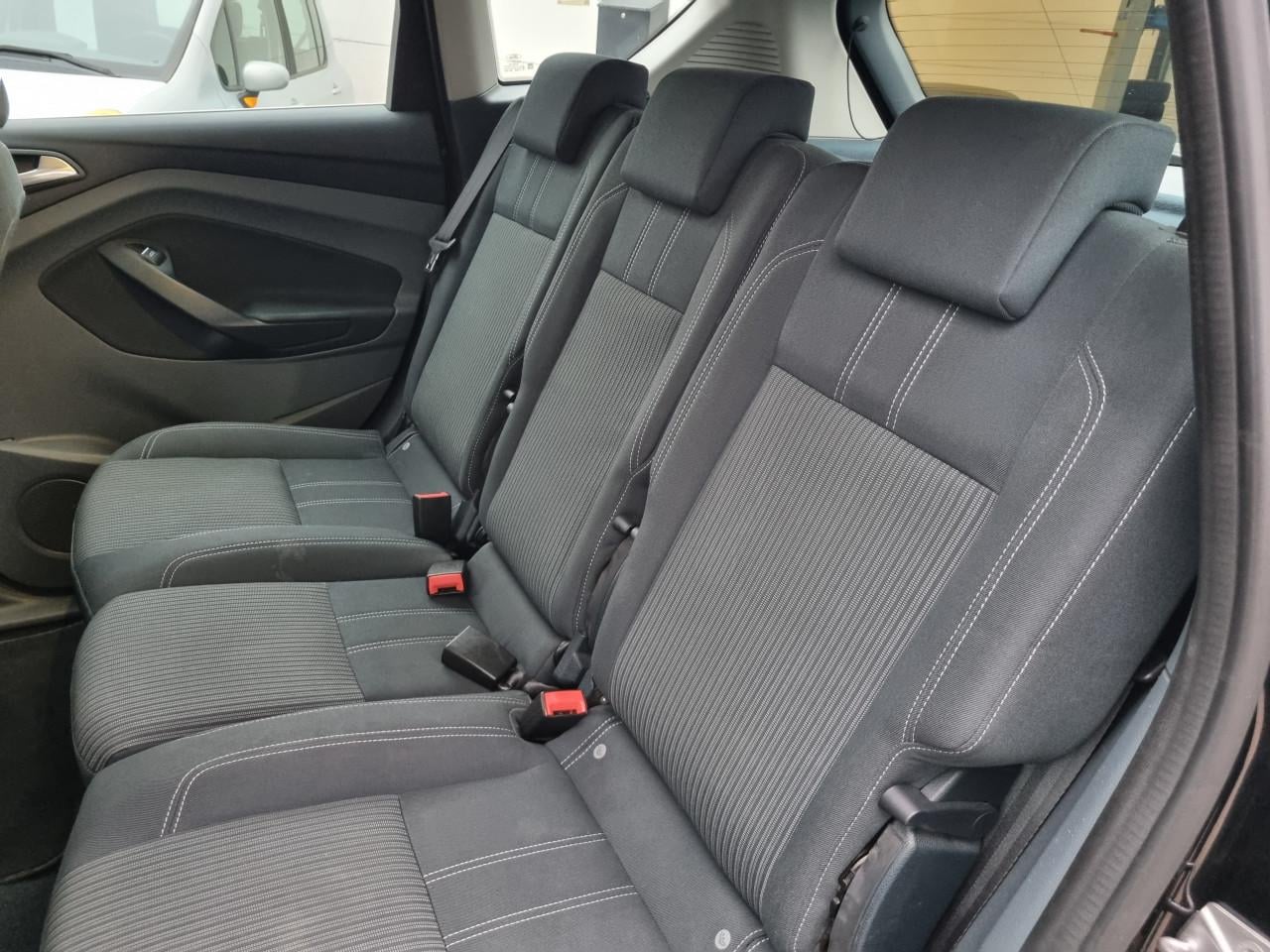 Ford C-Max 1.6 Titanium | Luxe uitvoering!