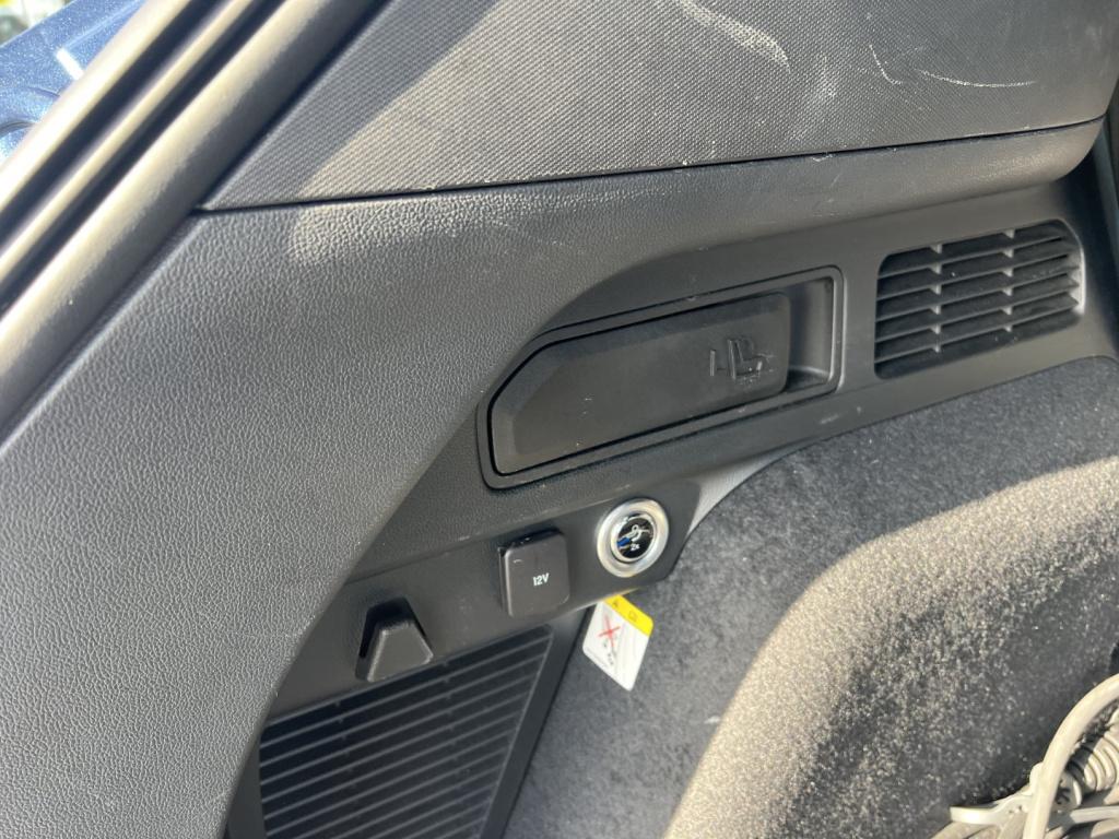 Ford Kuga 2.5 phev e-cvt 225pk st-line x , trekhaak , winterpack,