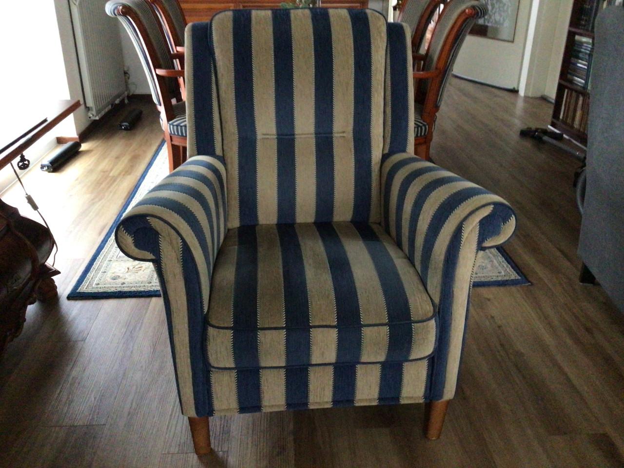 GAVE BANK EN FAUTEUIL