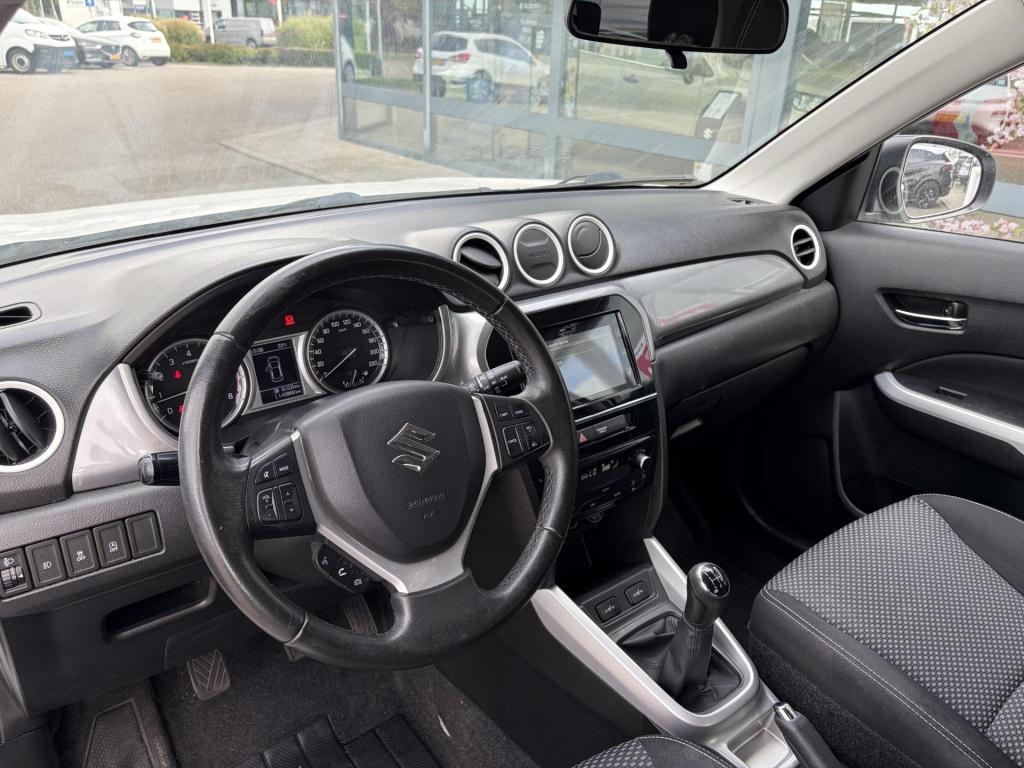 Suzuki Vitara 1.6 executive