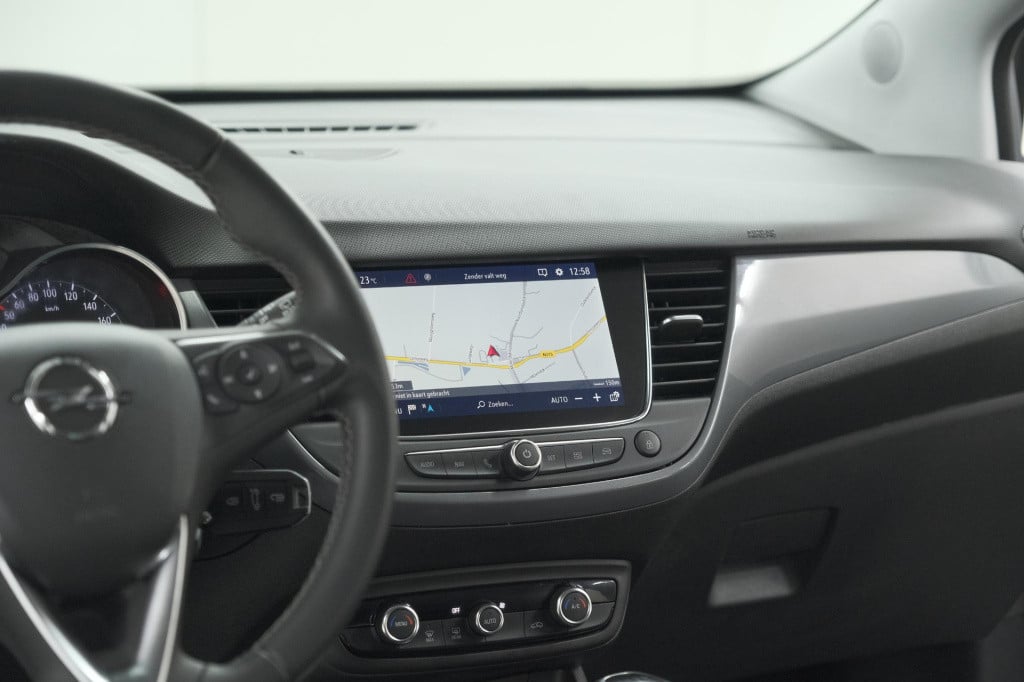 Opel Crossland X turbo 130 at6 elegance | camera | parkeersensoren | naviga