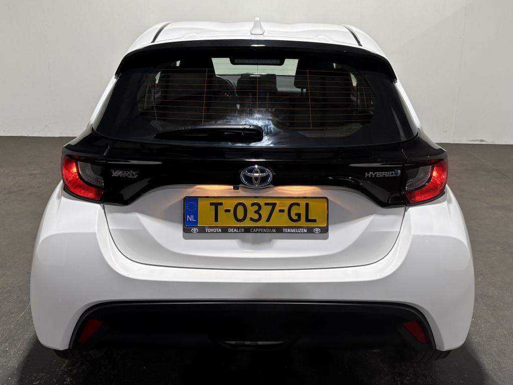Toyota Yaris 1.5 hybrid active| stoel+ stuur verw| adap.cruise| camera
