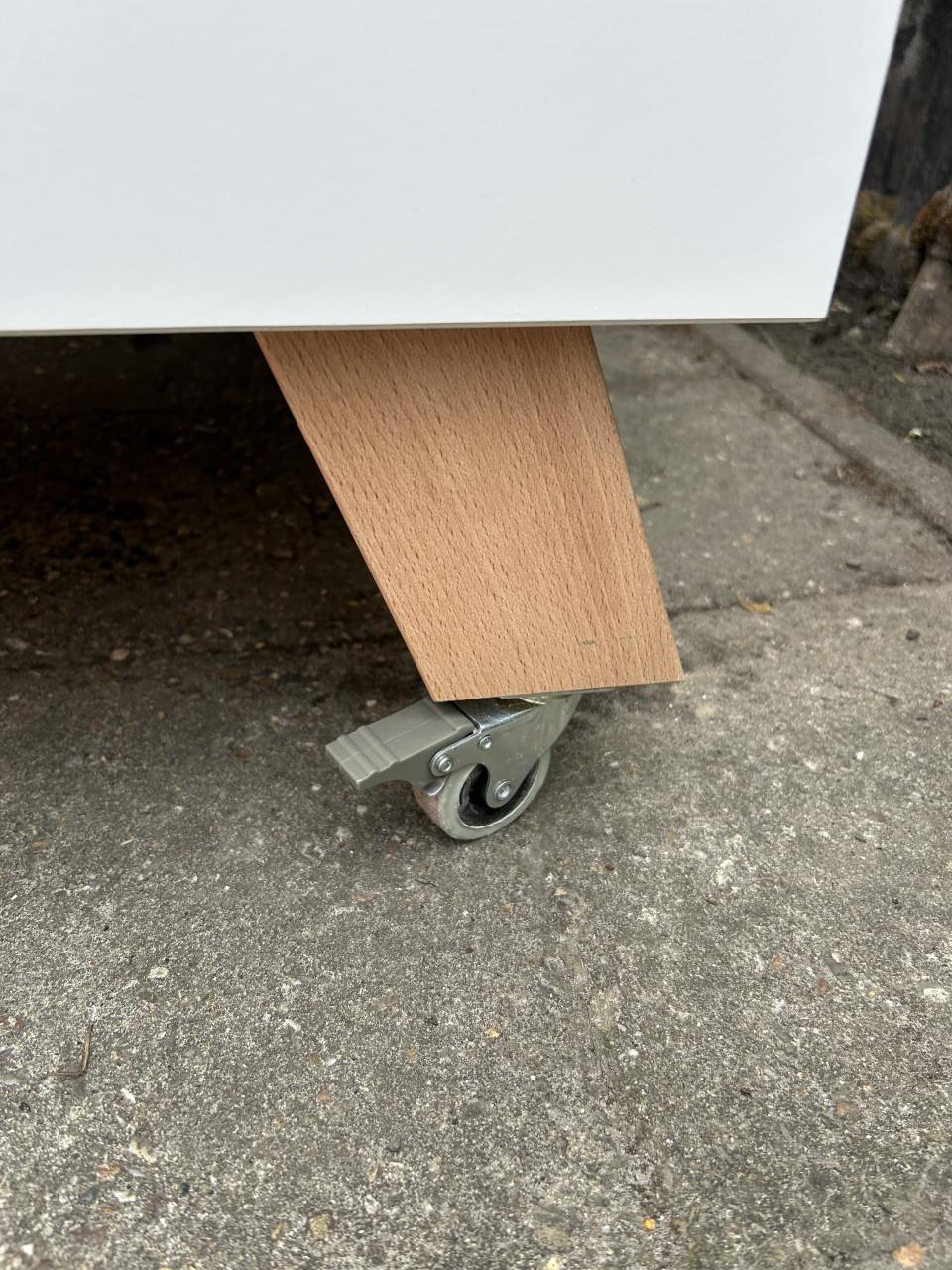 Bopita box met lade op zwenkwielen