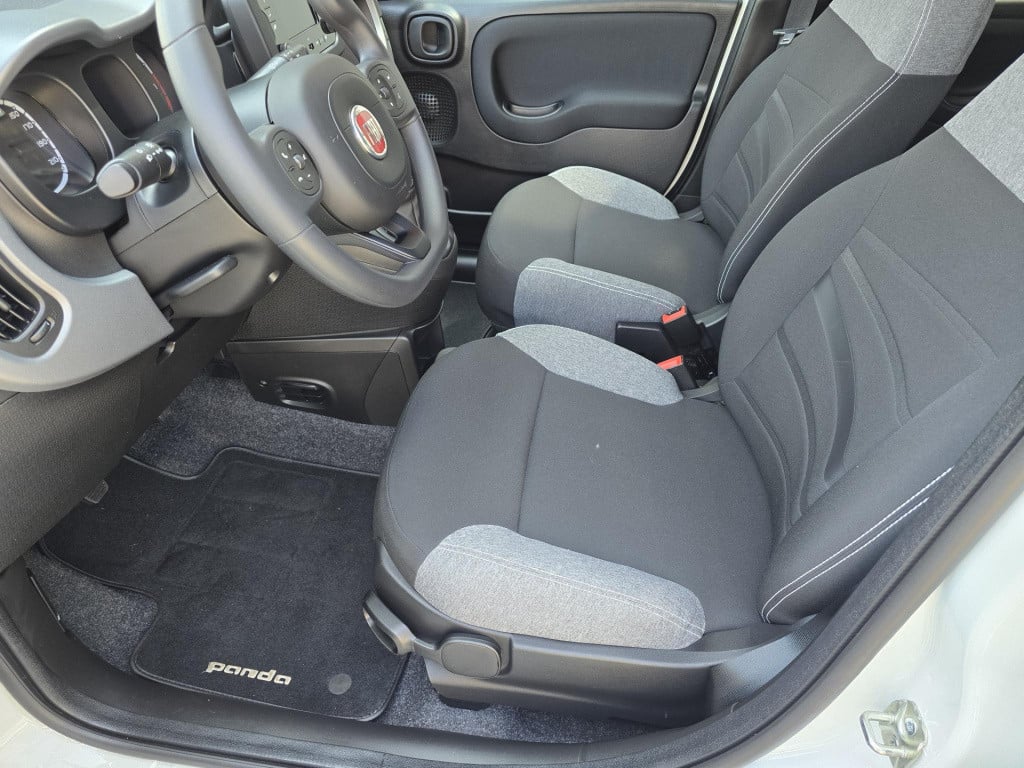Fiat Panda 1.0 hybrid city life slechts 2895 km!!