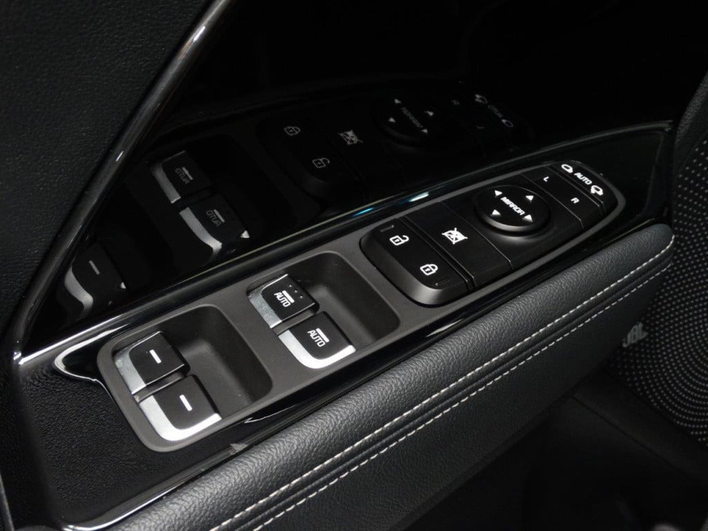 Kia Niro 1.6 gdi phev 141pk dct6 dynamicplusline