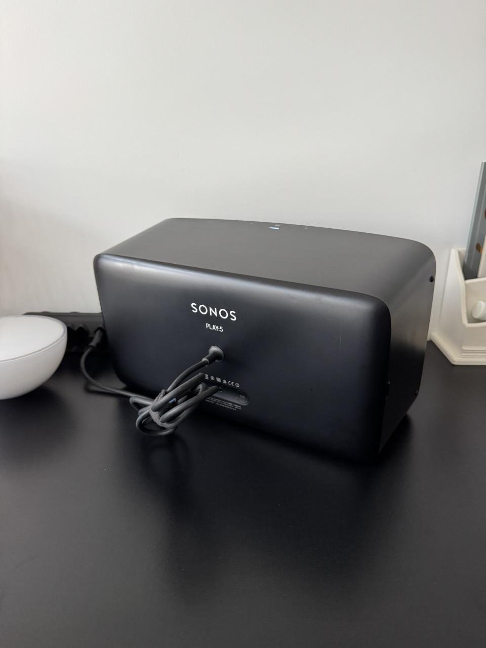 Te Koop: Sonos Sub (Gen 2)- Play 5 (Gen 2) - Move (Gen 1) - Play 1